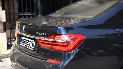 طراحی چراغ های ب‌ام‌و سری هفت 730Li